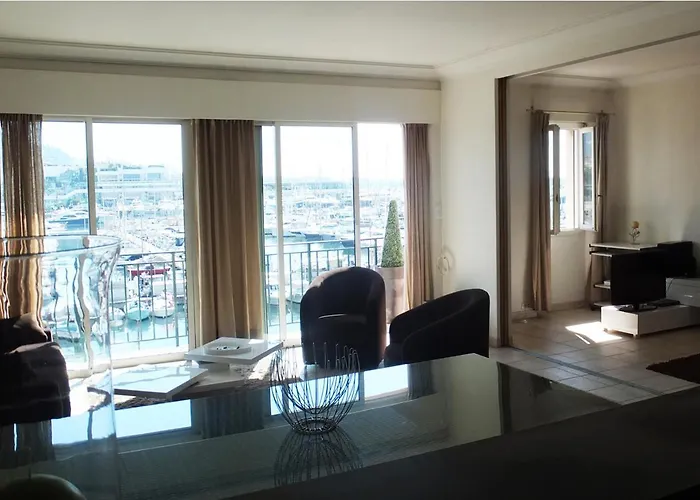 De Standing Apartment Cannes